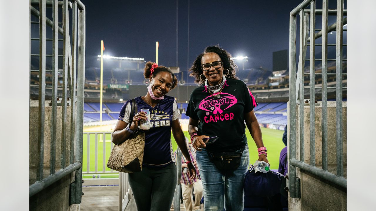 Ravens Host Sip 'N Paint Night for Purple Club