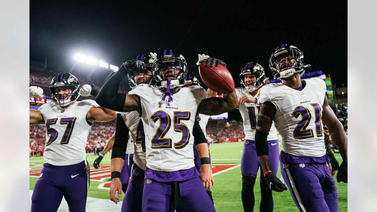 Gameday Gallery: Ravens vs. Buccaneers, Week 8