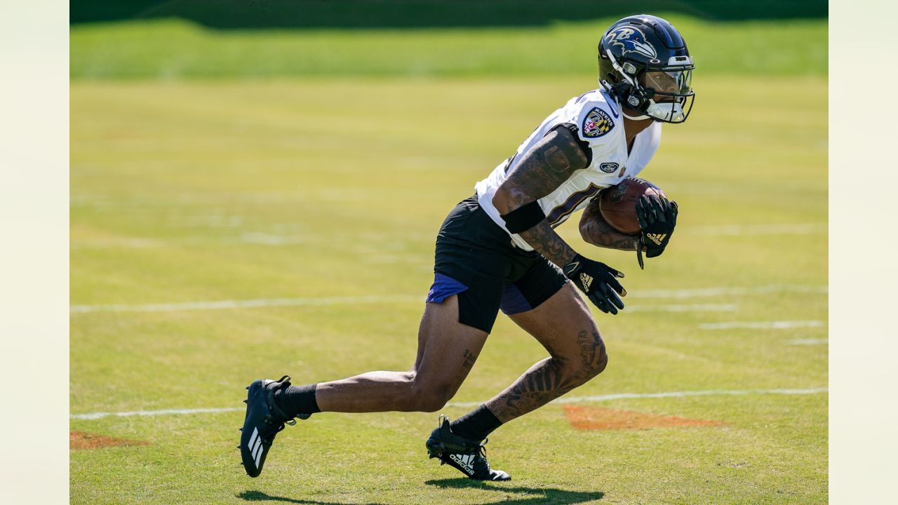 Ravens rookies 'drinking from the firehose,' plus other observations from  minicamp – The Denver Post