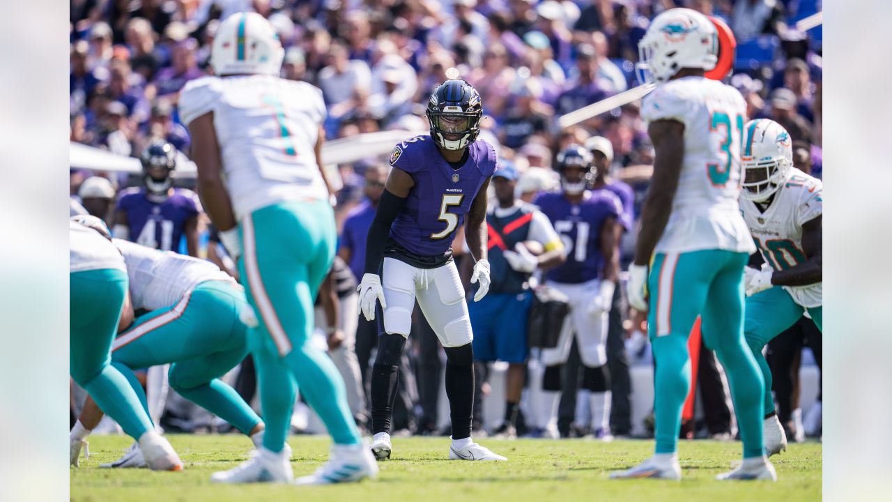 Ravens release QB Anthony Brown, re-sign CB Tae Hayes to practice