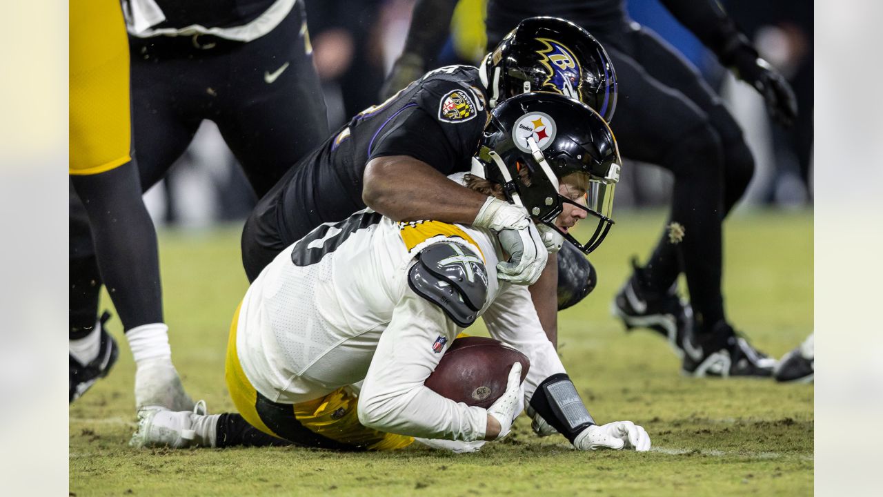 Gameday Gallery: Ravens vs. Steelers, Week 17