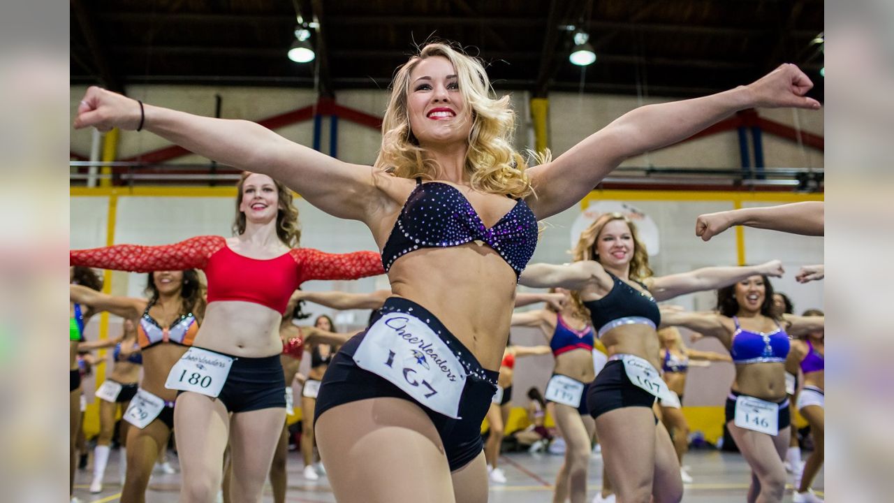 Baltimore Ravens cheerleaders holding tryouts March 4-5