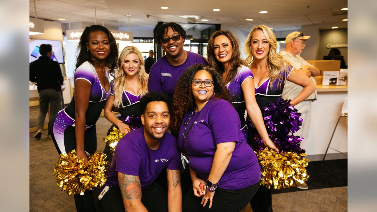 Purple Friday Caravan﻿ surprises students, gets Flock revved up