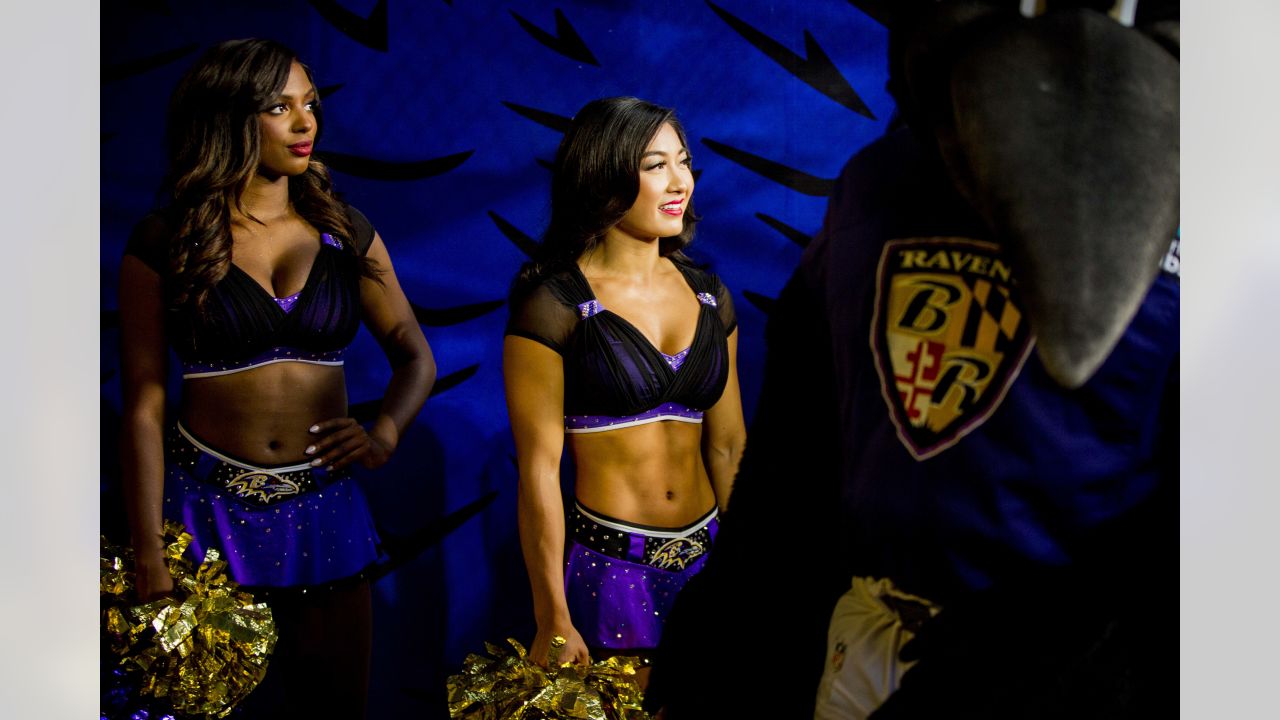 Cheerleaders: Ravens vs. Commanders, Preseason 3