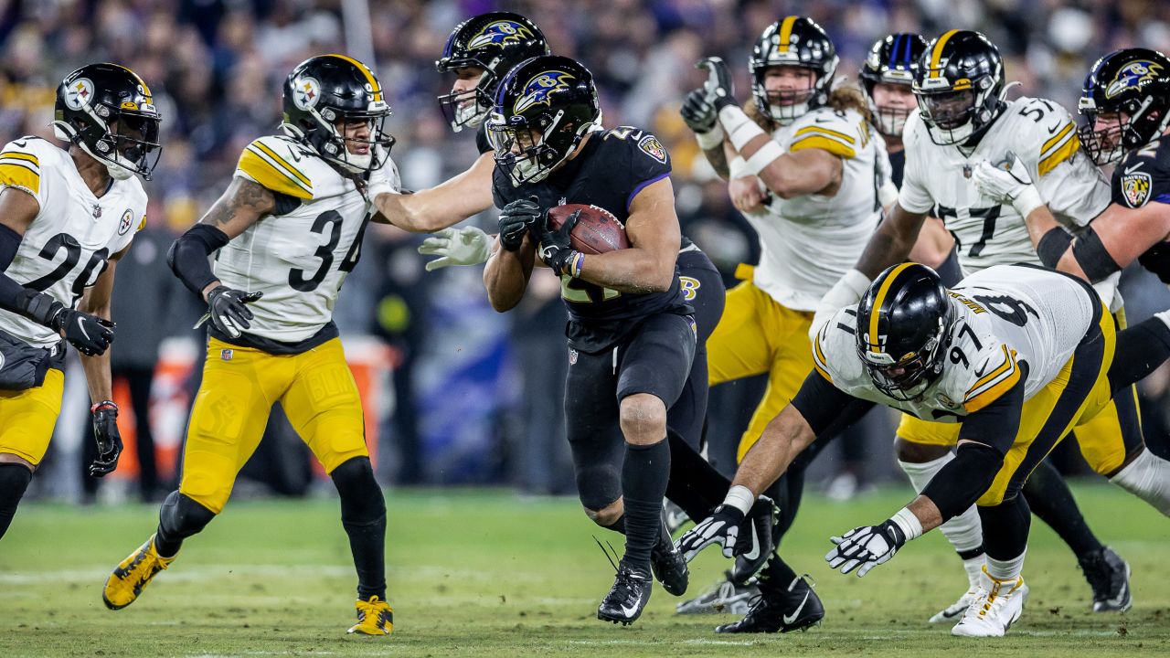 Gameday Gallery: Ravens vs. Steelers, Week 17