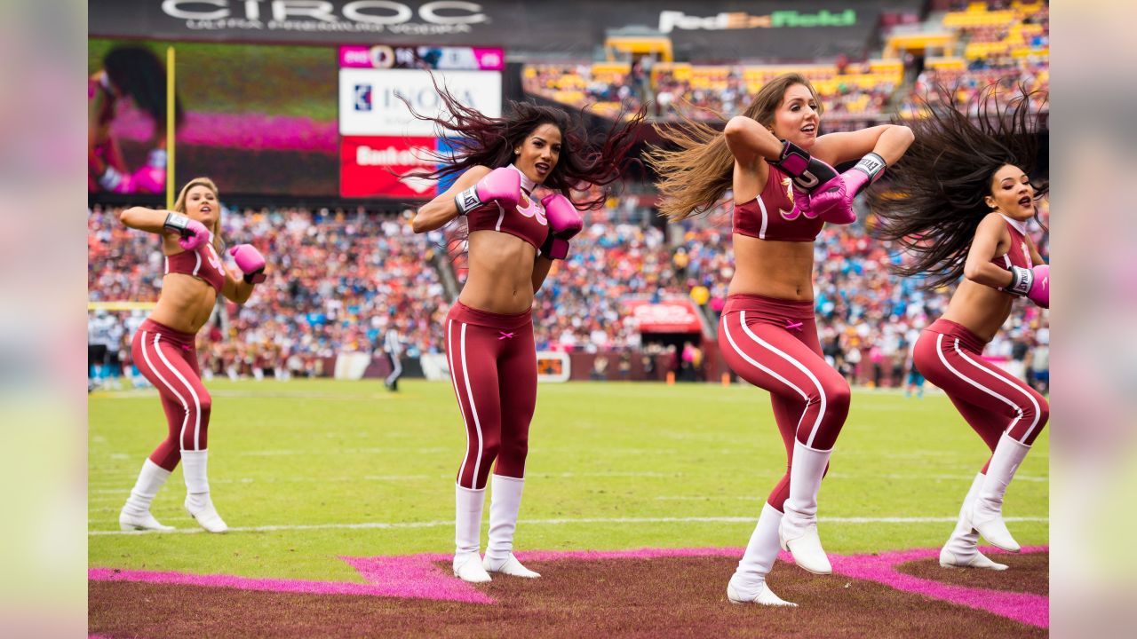 Washington Commanders cheerleaders perform during an NFL football game  against the Carolina Panthers, Saturday, Aug. 13, 2022 in Landover. (AP  Photo/Daniel Kucin Jr Stock Photo - Alamy