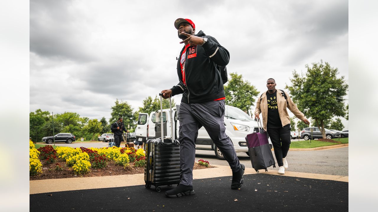 Commanders rookie Christian Holmes can look to William Jackson to get in  the zone - The Athletic