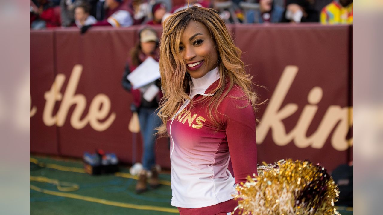 Lions vs. Commanders: Cheer Photos