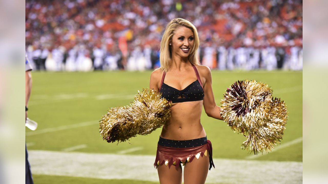 NFL Preseason Week 2 – The Washington Redskins Cheerleaders – Ultimate  Cheerleaders