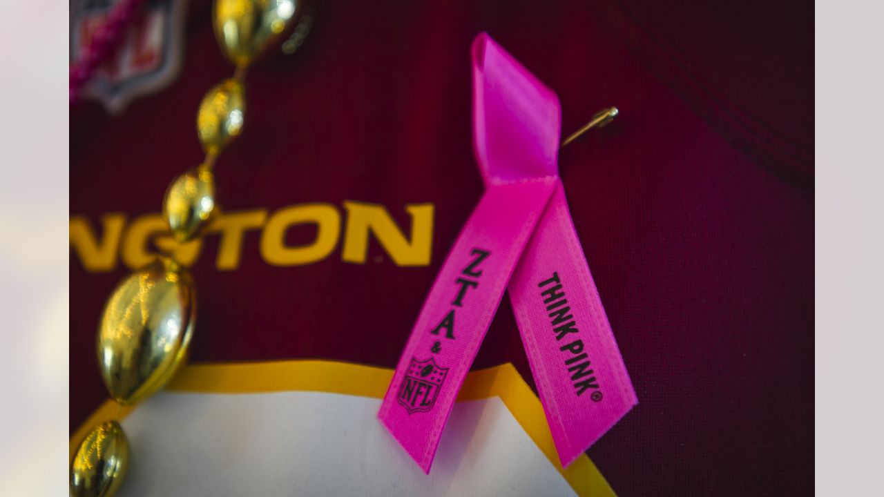 Washington Commanders on X: .@InovaHealth is giving away pink texting  gloves this Sunday at #Redskins #BCA Game. #PHIvsWAS Get there early to get  yours!  / X