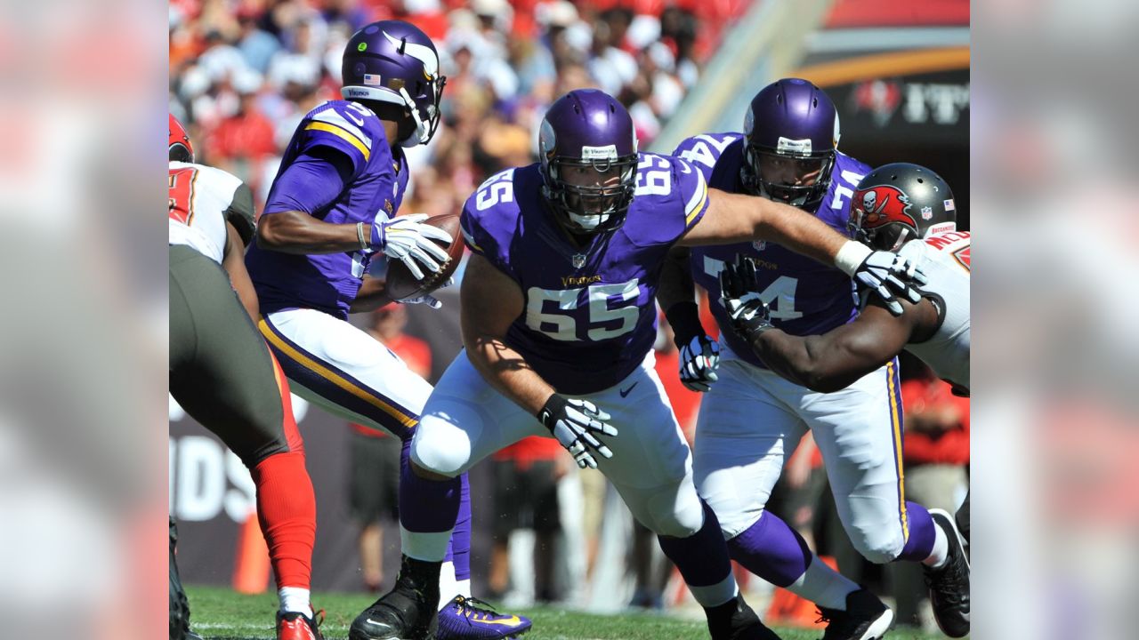 Minnesota Vikings Release Longtime Center John Sullivan