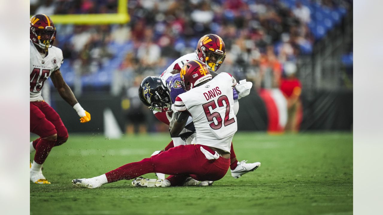 Sam Howell plays effectively in first half as Commanders end Ravens' NFL-record  24-game preseason win streak – The Virginian-Pilot