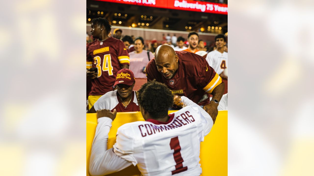 The Washington Commanders Command Force perform during an NFL football  practice at FedEx Field, Saturday, Aug. 6, 2022, in Landover, Md. (AP  Photo/Alex Brandon Stock Photo - Alamy