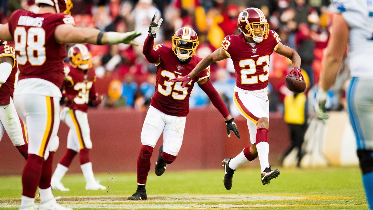 ESPN Announcers Accidentally Call Washington Football Team 'The Redskins'  During Game (VIDEO)