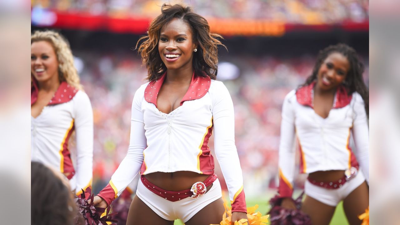 Photos: 2015 Buccaneers Cheerleaders