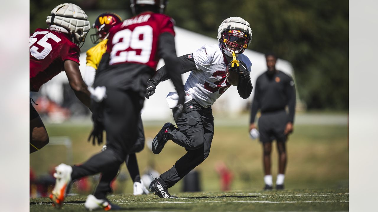 Practice notes  Commanders shift focus to Cardinals with 10 days until  season opener