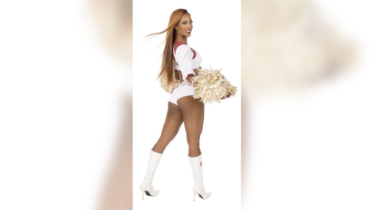 Redskins Cheerleader Candess In Uniform