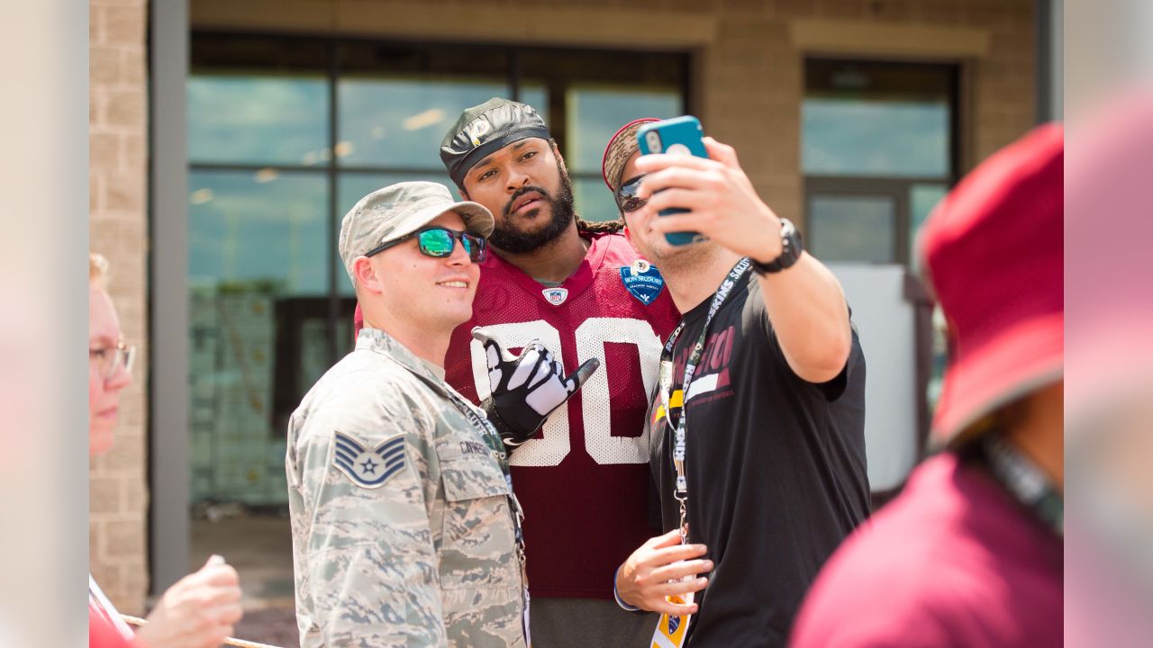 Redskins salute best sale to service shirt