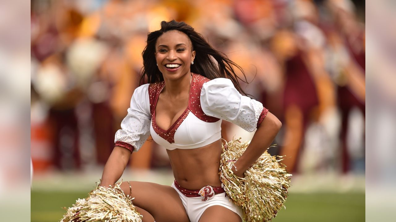 Washington Redskins Cheerleaders Editorial Photography - Image of