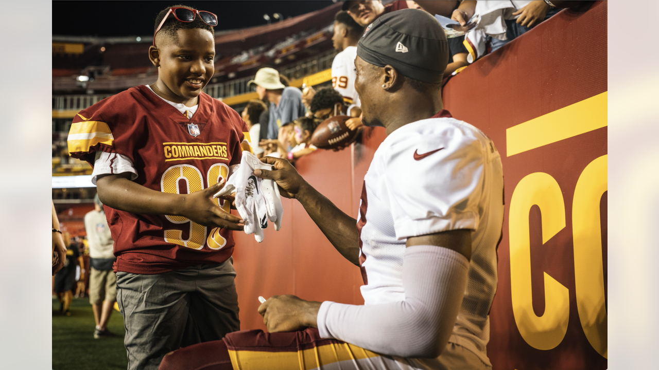 GALLERY: The top photos from Commanders' practice at FedEx Field