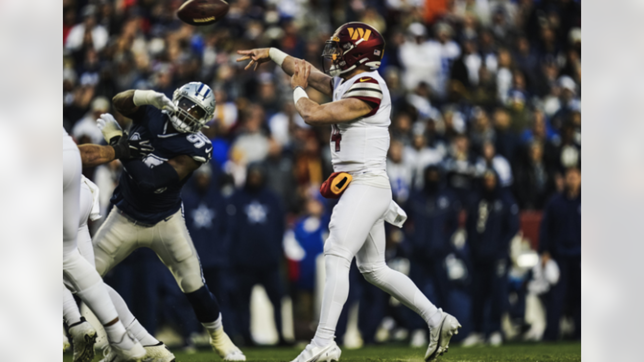 Washington Commanders defensive end Chase Young (99) pictured during an NFL  football game against the Dallas Cowboys, Sunday, January 8, 2023 in  Landover. (AP Photo/Daniel Kucin Jr Stock Photo - Alamy