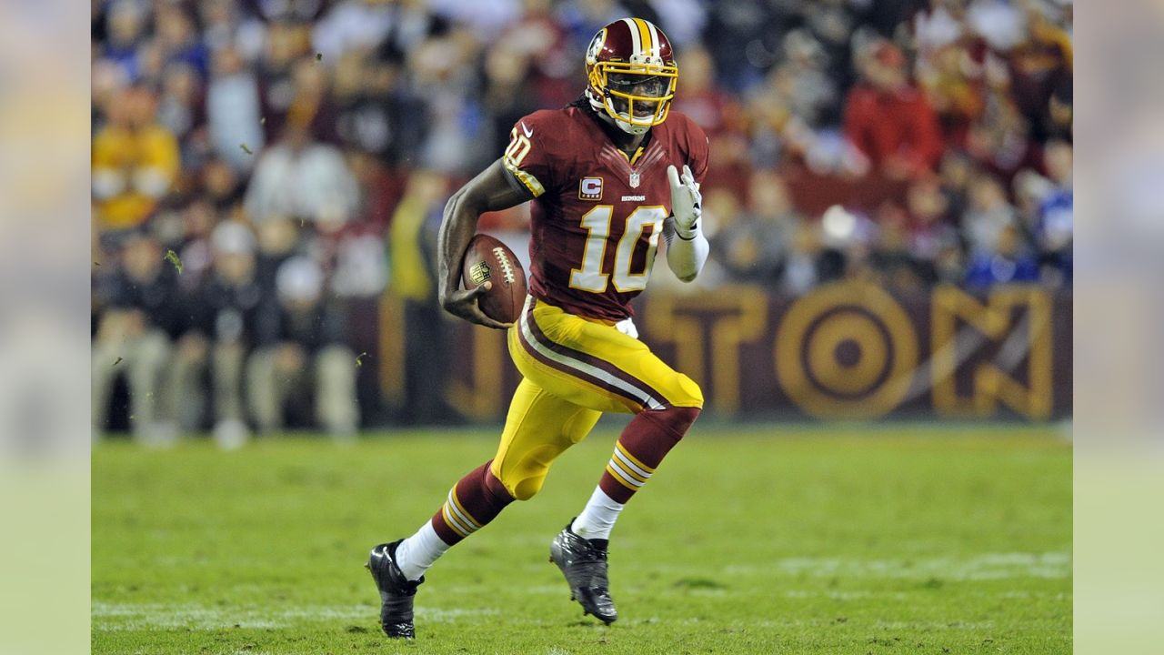 RG3 runs for 138 yards; Redskins top Vikings, 38-26