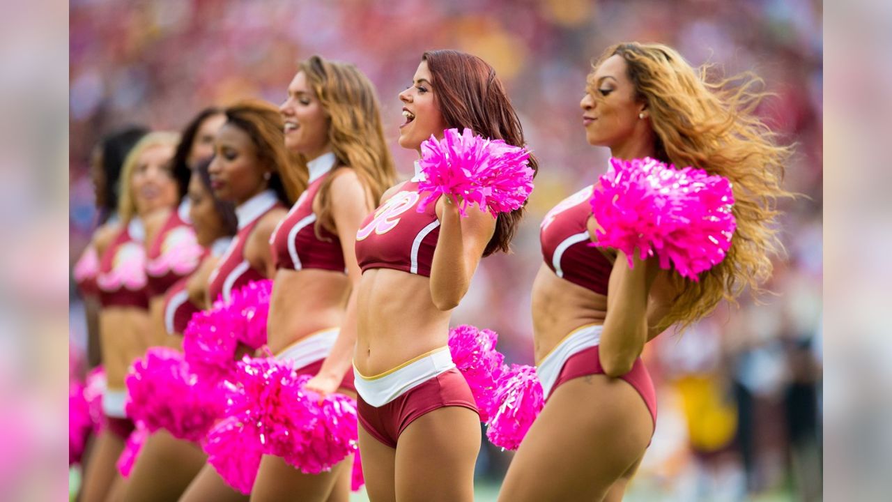 1,733 Washington Redskins Cheerleaders Photos Stock Photos, High