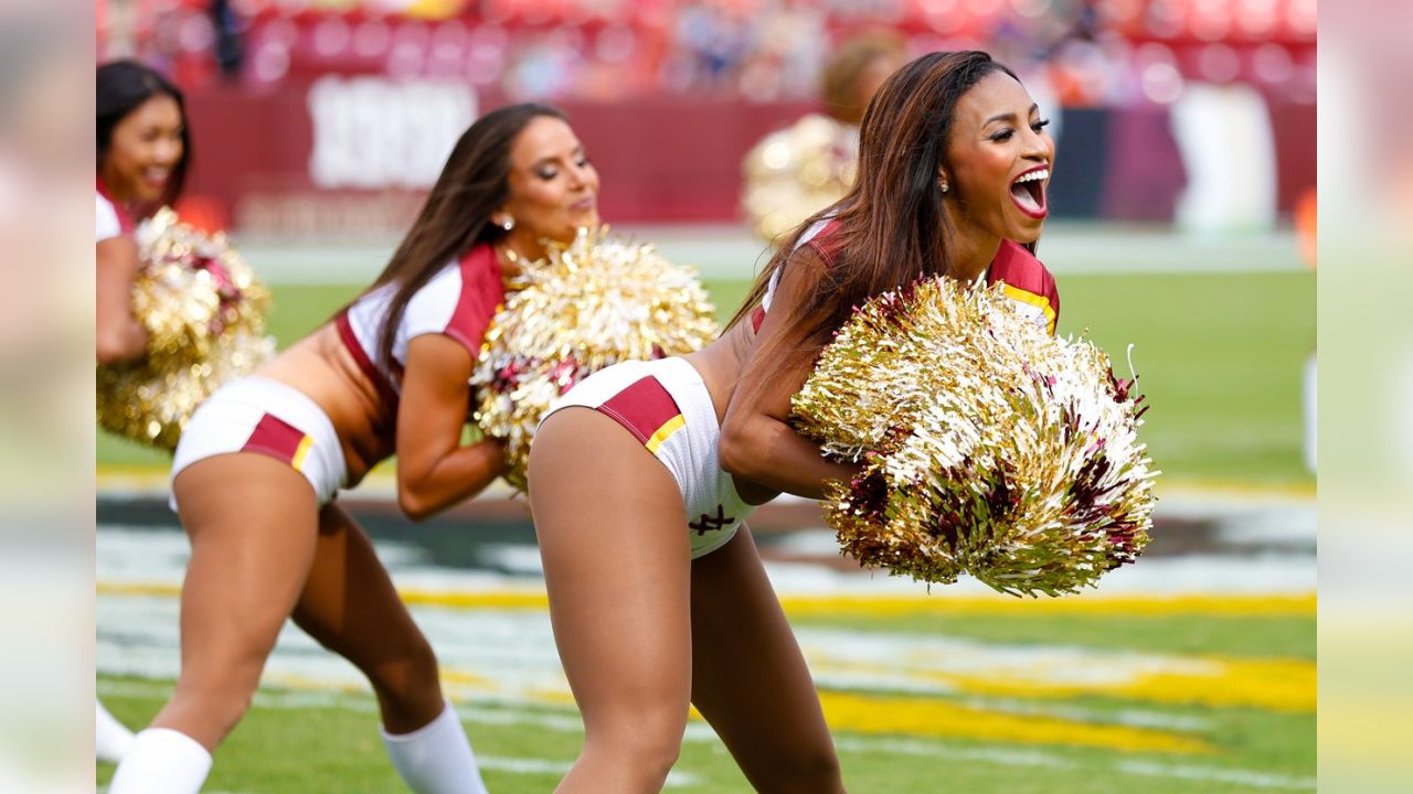 Cheerleaders: Ravens vs. Commanders, Preseason 3