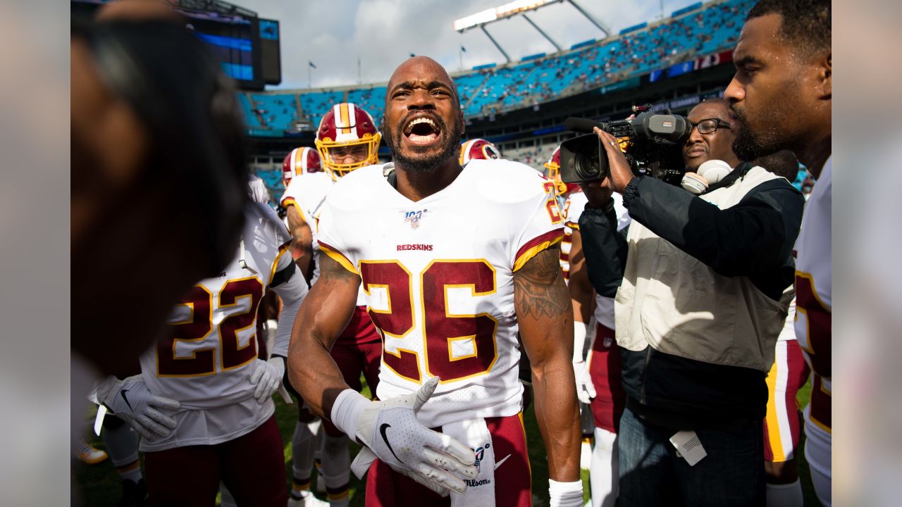 Adrian Peterson Impresses In Debut, Redskins Fall To Broncos 29-17 In  Preseason 'Dress Rehearsal' - Hogs Haven