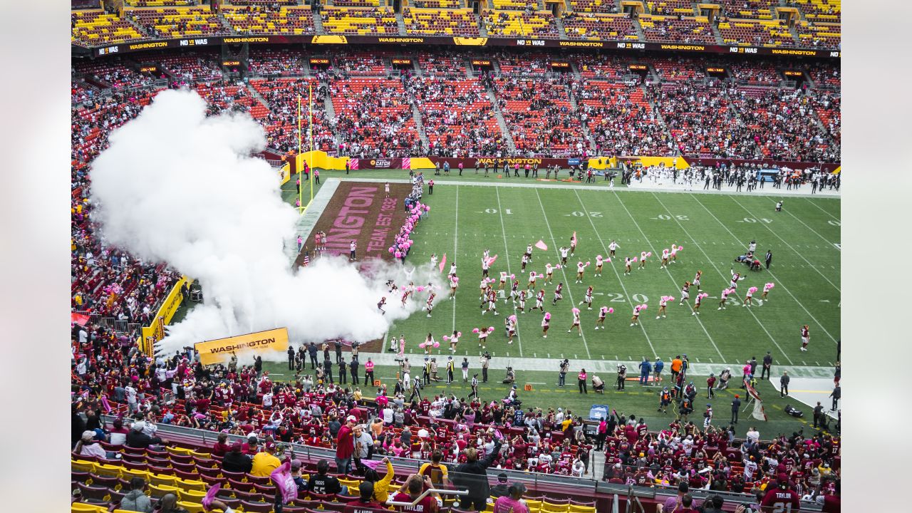 Washington Commanders on X: .@InovaHealth is giving away pink texting  gloves this Sunday at #Redskins #BCA Game. #PHIvsWAS Get there early to get  yours!  / X