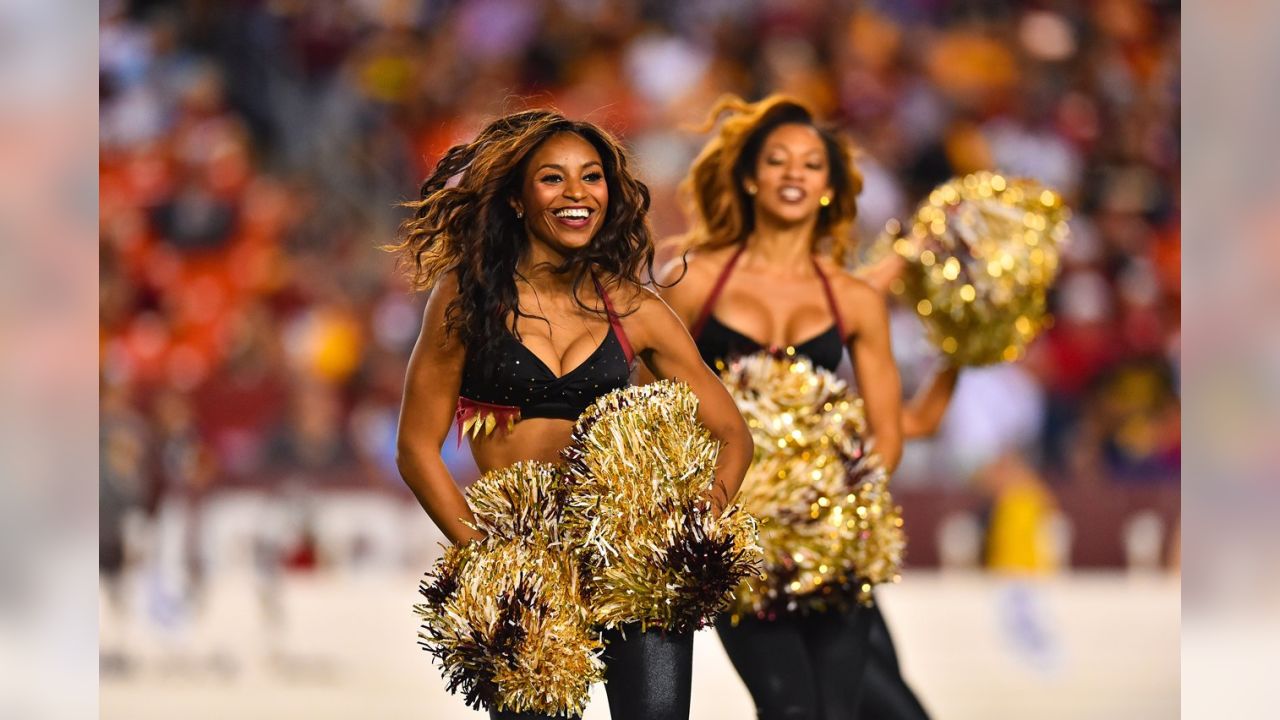 PHOTOS: Top Redskins Cheerleader Images, Weeks 1-8