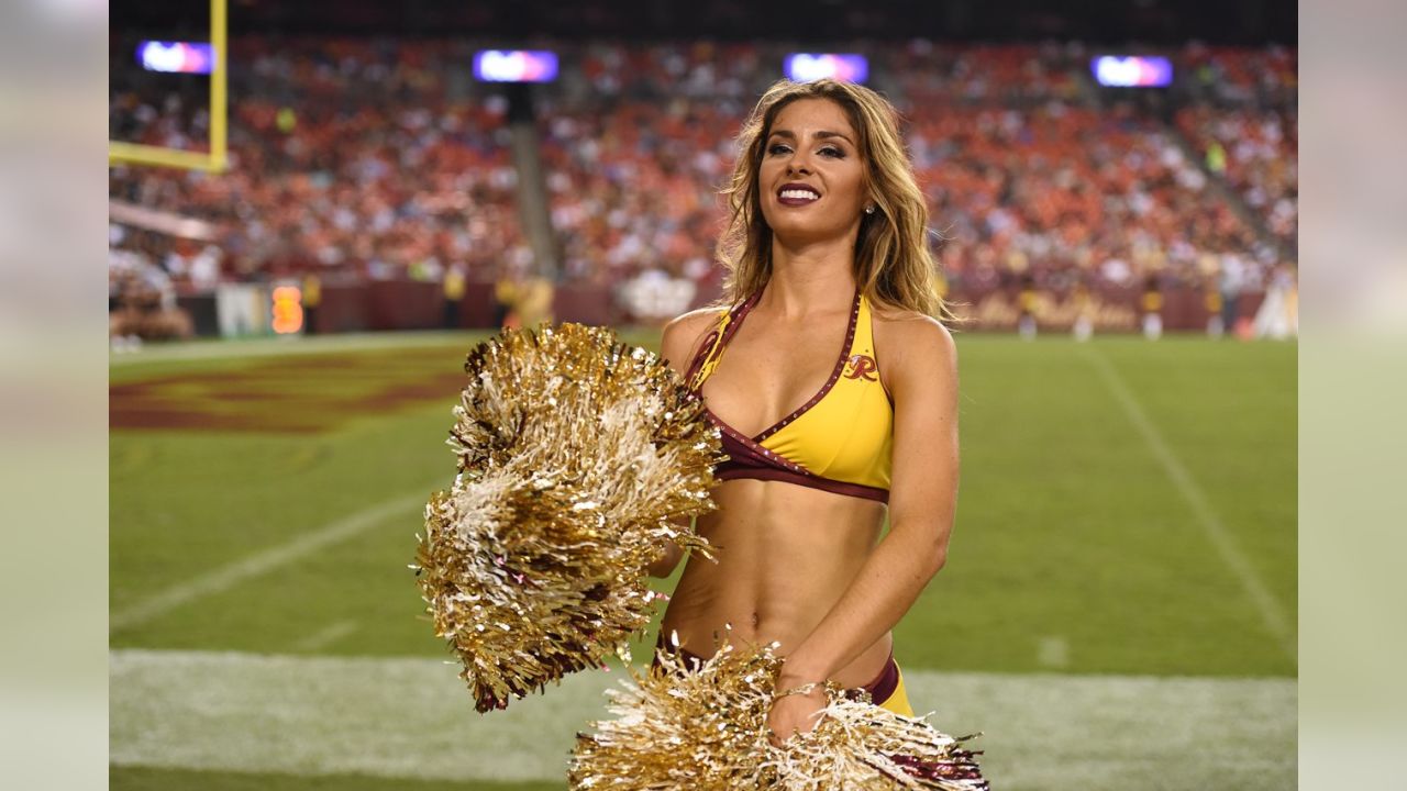 Running Redskins: Washington Redskins Cheerleaders announced