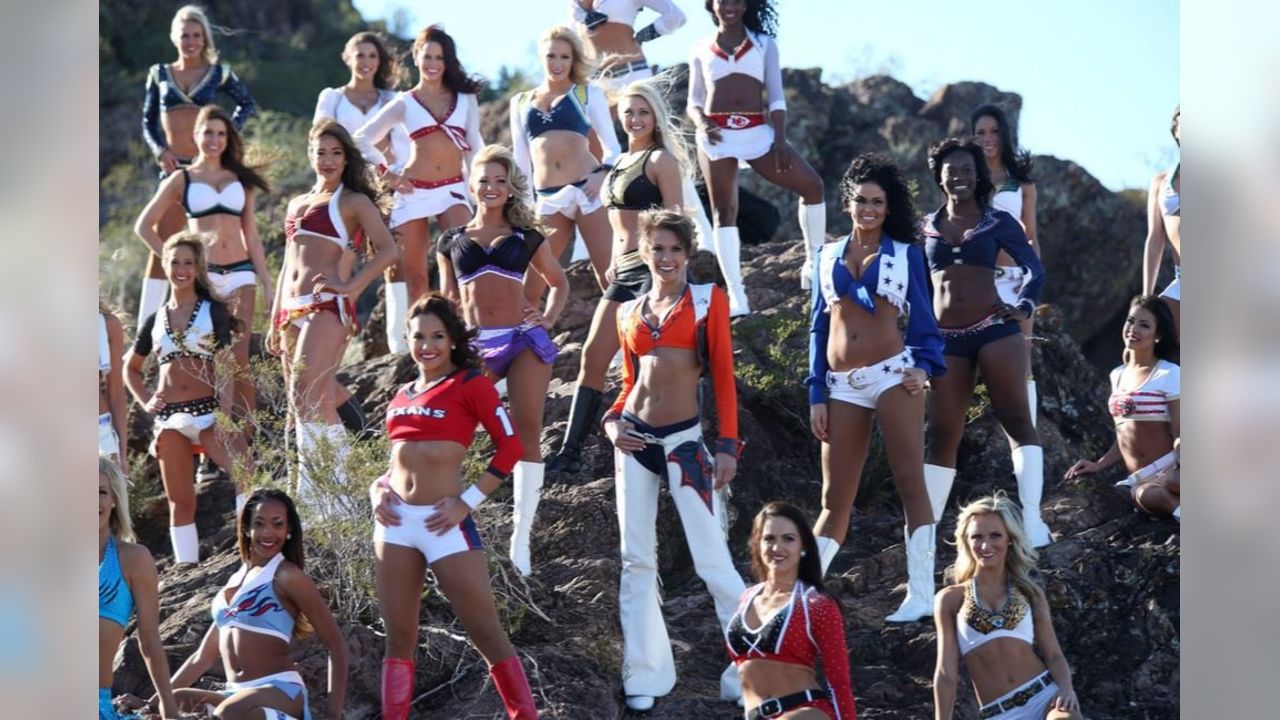 Cheerleader of the Year, Julia, at the 2022 Pro Bowl