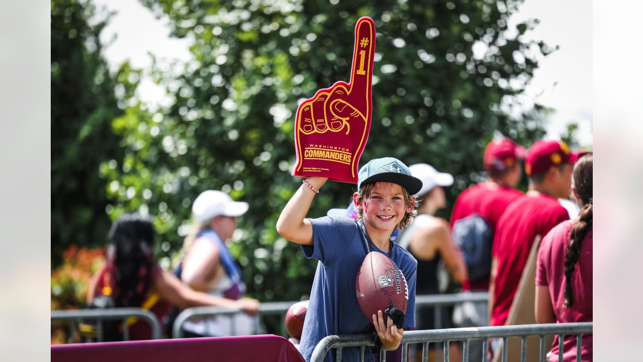 Photos Show Drastic Difference In Commanders Training Camp Fan Turnout