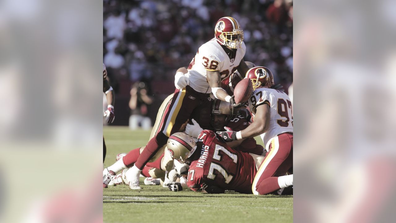 SEAN TAYLOR THE WASHINGTON FOOTBALL TEAM 8X10 SPORTS PHOTO (TT) |