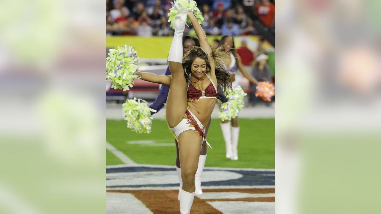 2015 NFL cheerleaders: Week 5