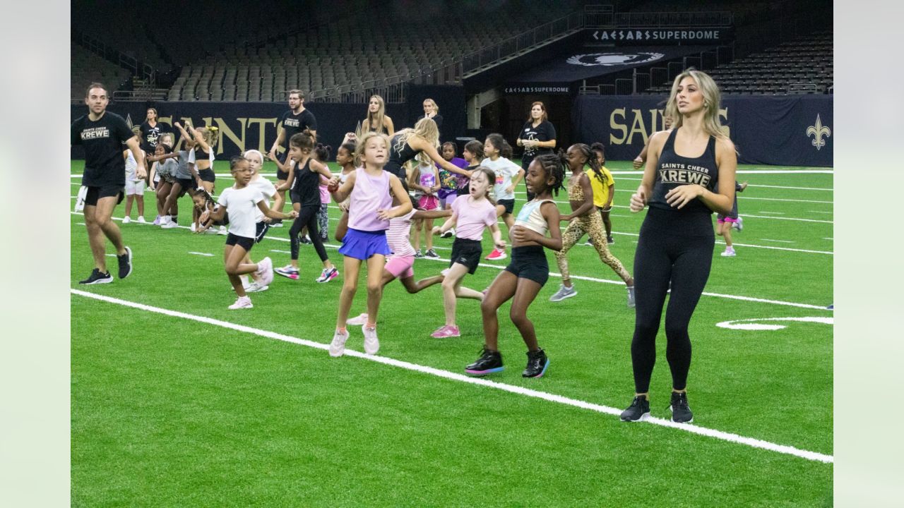 New Orleans Pelicans young core cheer Saints at Super Dome