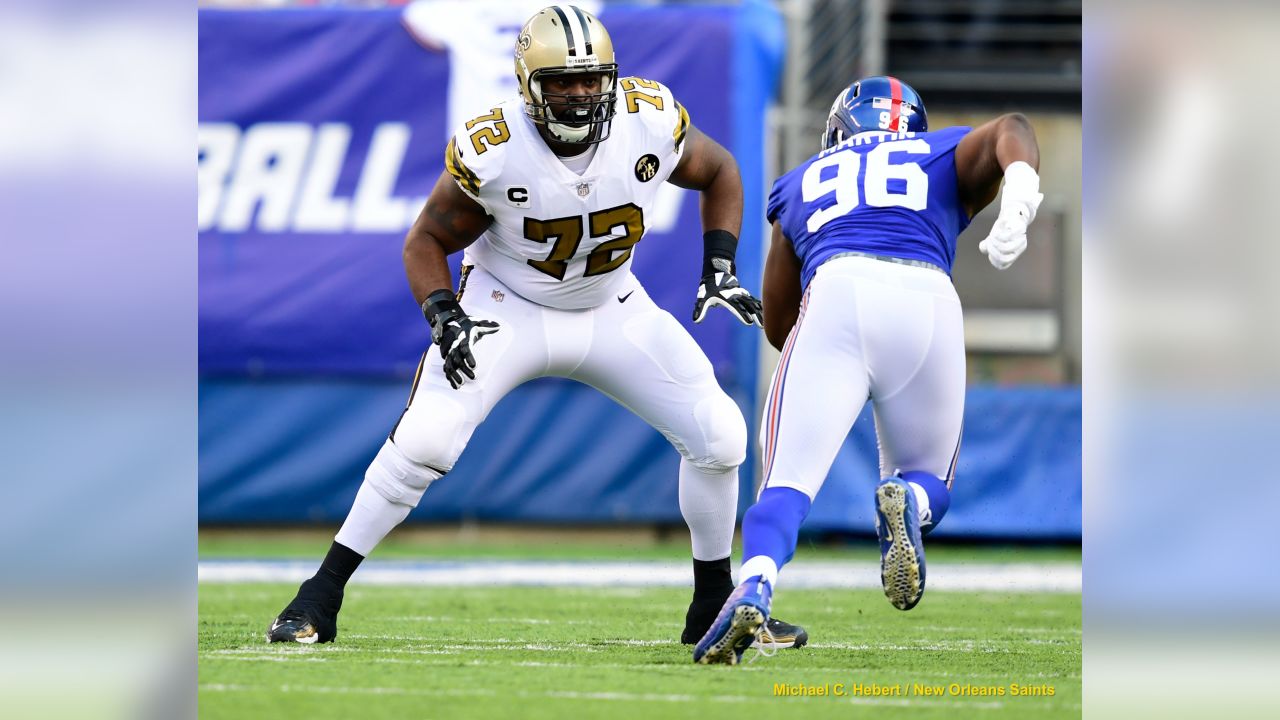 East Rutherford, New Jersey, USA. 1st Oct, 2018. New Orleans Saints  offensive tackle Terron Armstead (72) during warm ups before a game between  the New Orlean Saints and the New York Giants