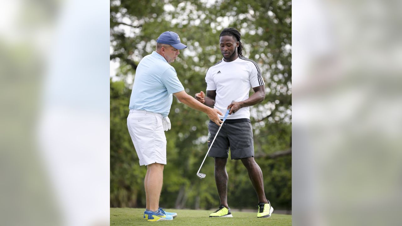 Sean Payton and Doug Pederson's golf bet mean Eagles will wear