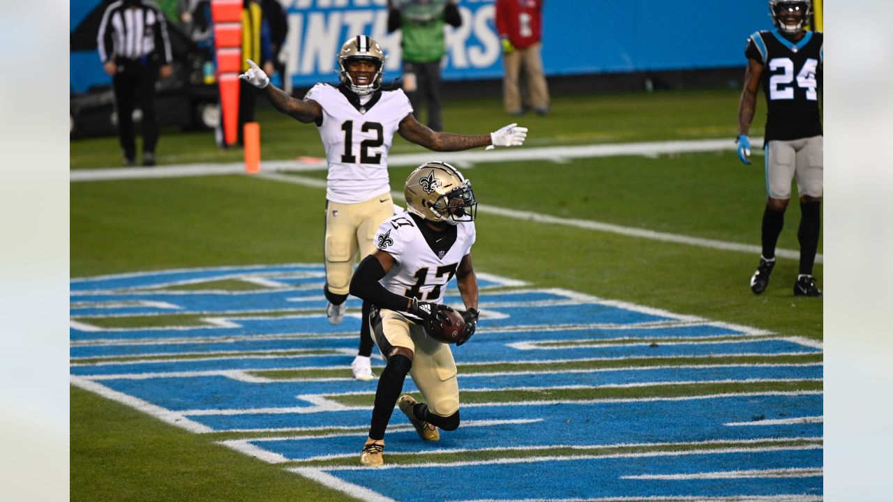 Saints rout Panthers 33-7 to earn No. 2 seed in NFC playoffs