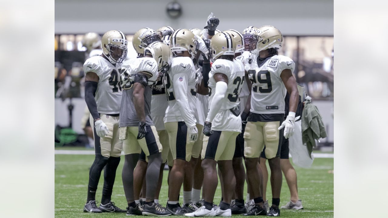 Updated Saints depth chart after cornerback Patrick Robinson retires