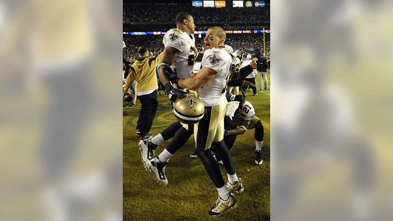 New Orleans Saints Super Bowl Editorial Stock Image - Illustration of  standing, winner: 12946134