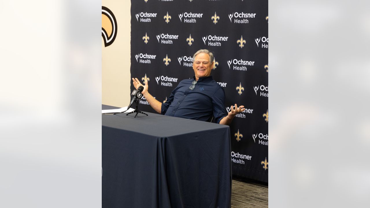 Report: Saints GM Mickey Loomis away from team due to COVID-19