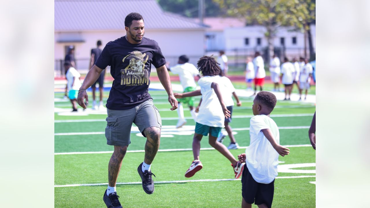 Columbia native, NFL safety Johnathan Abram to host youth football camp