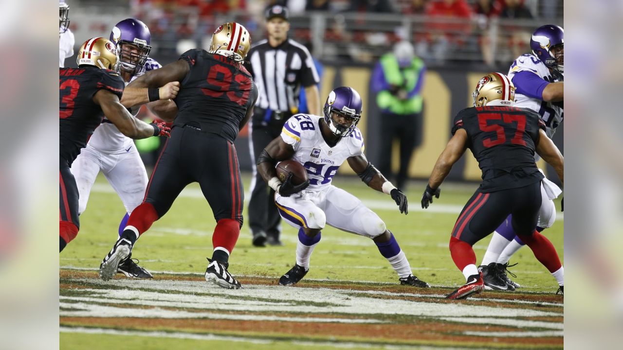 Adrian Peterson Lands At #5 On NFL Network Top 100 - Daily Norseman