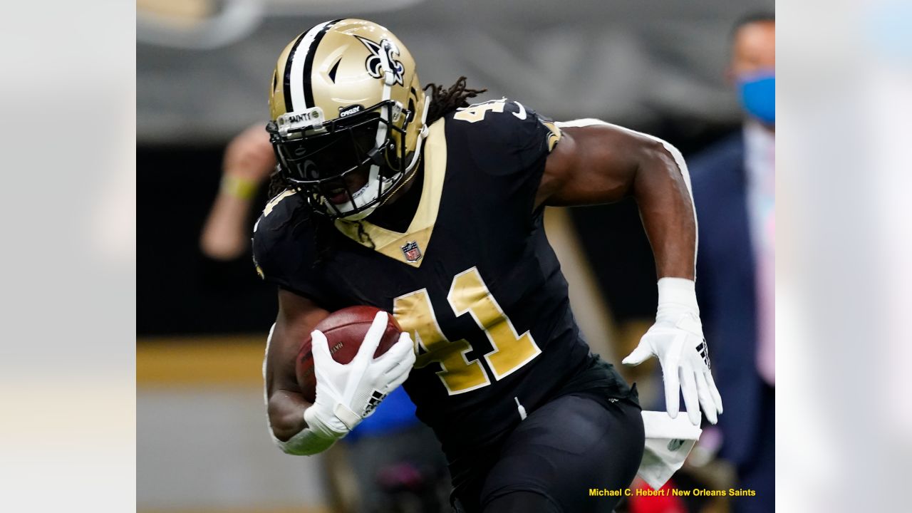 New Orleans Saints running back Alvin Kamara defying description as he  embarks on record-setting pace