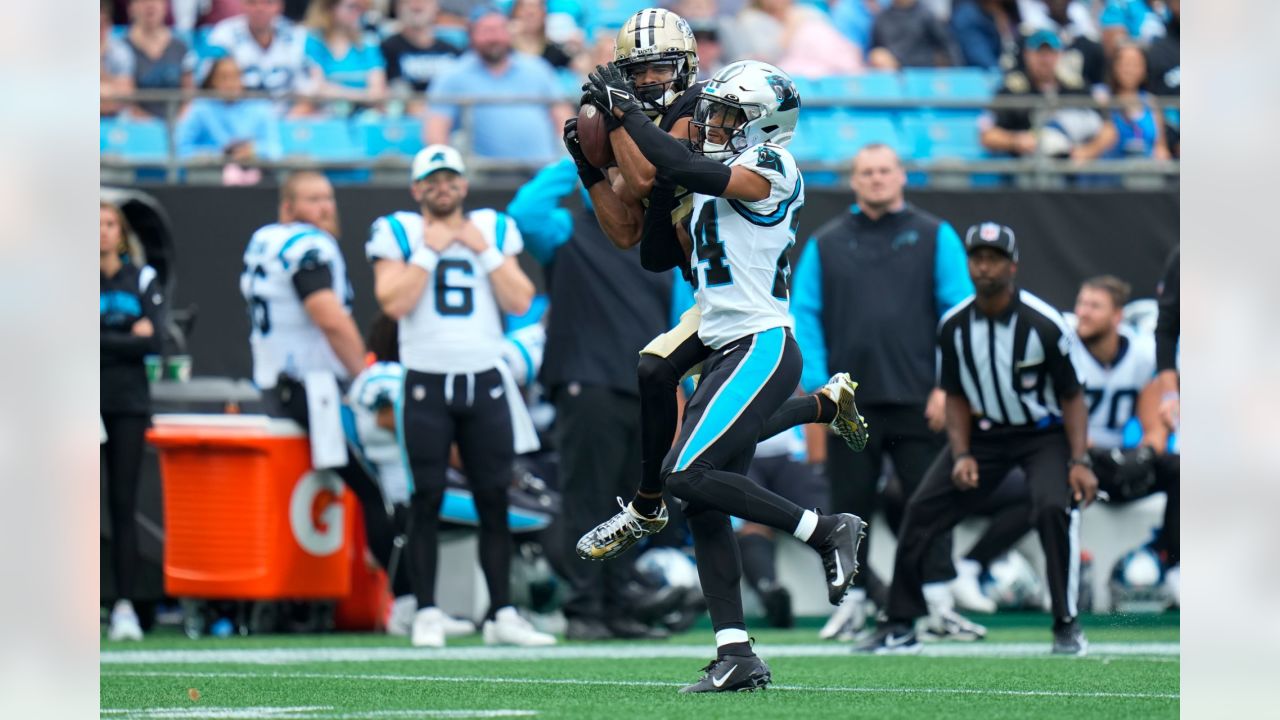 New Orleans Saints linebacker Demario Davis (56) exchanges jerseys after an  NFL football game against the Carolina Panthers in New Orleans, Sunday,  Jan. 8, 2023. (AP Photo/Gerald Herbert Stock Photo - Alamy