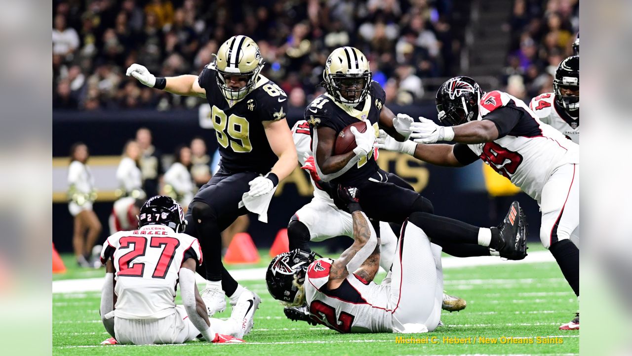 Saints carve up Falcons, 31-17, on Thanksgiving Night