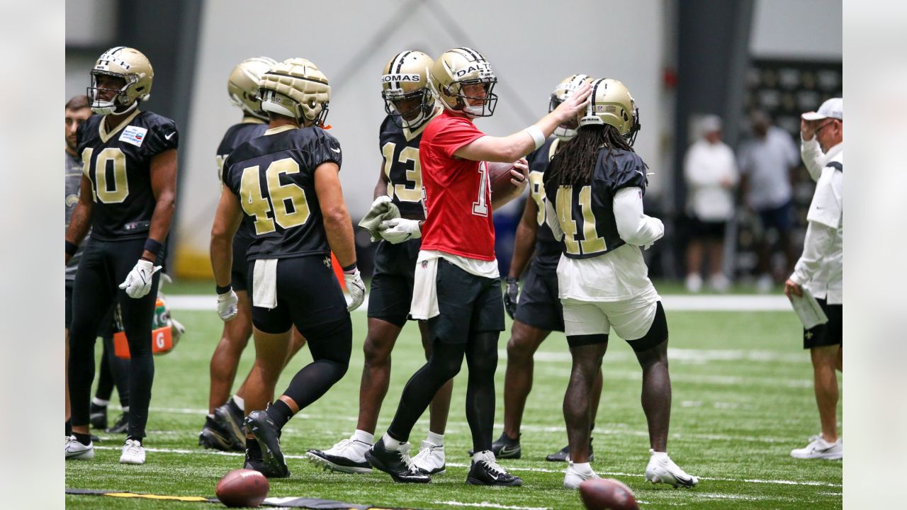 New Orleans Saints guard Lewis Kidd (66) runs through drills at the NFL  team's football training camp in Metairie, La., Wednesday, Aug. 2, 2023.  (AP Photo/Gerald Herbert Stock Photo - Alamy