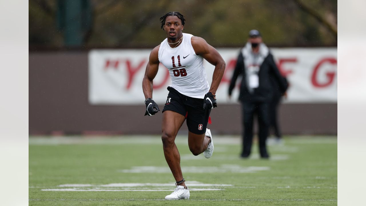 Stanford Cardinal cornerback Paulson Adebo runs unofficial 4.42 40